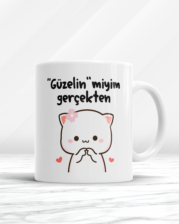 Güzelin Miyim Gerçekten Kupa Bardak